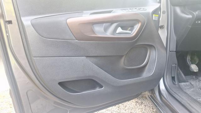Peugeot Rifter image 3