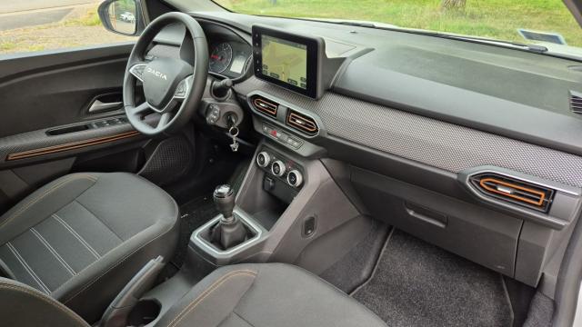 Dacia Sandero image 9