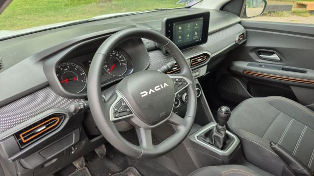 Dacia Sandero image 7
