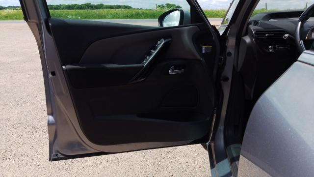 Citroen C4 Picasso image 3