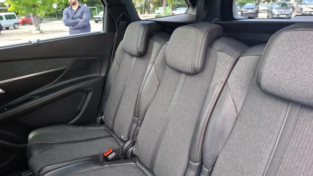 Peugeot 5008 image 6