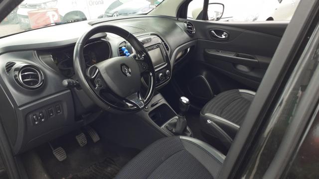 Renault Captur image 1