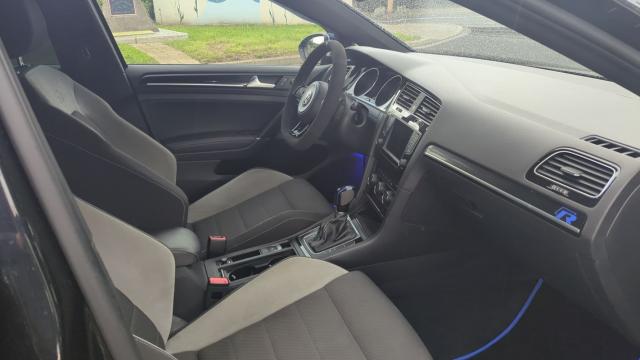 Volkswagen Golf image 1