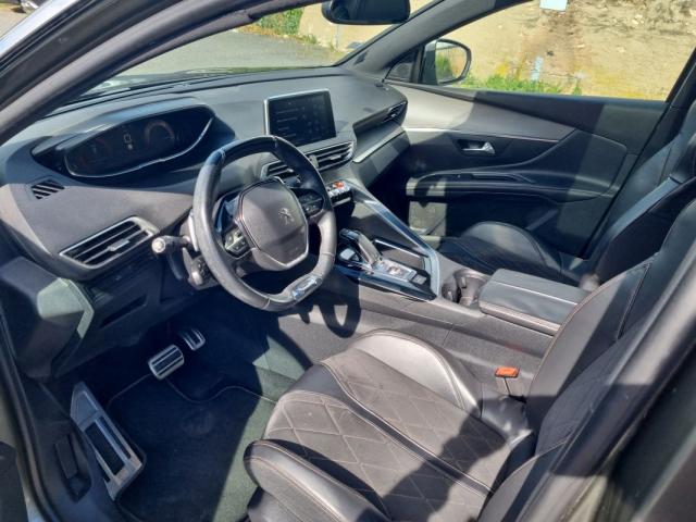 Peugeot 5008 image 2