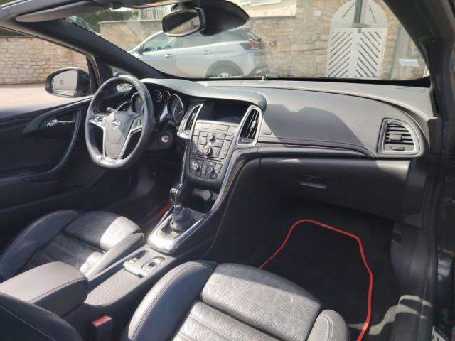 Opel Cascada image 6