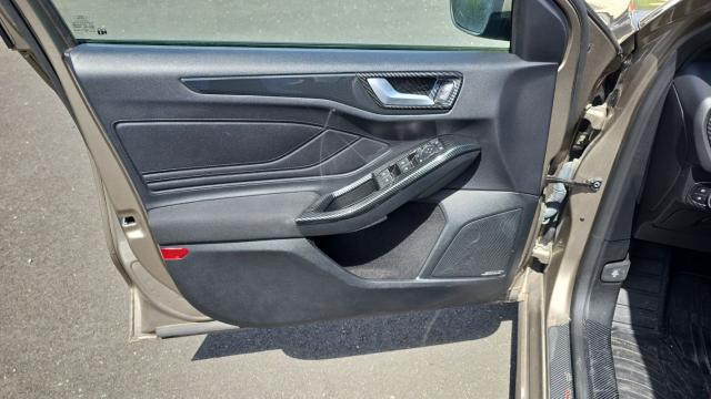 Ford Focus image 4