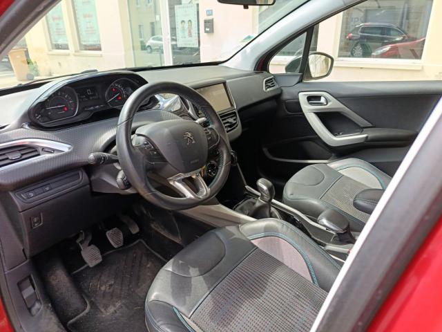 Peugeot 2008 image 1