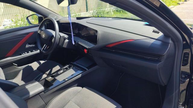 Opel Astra image 1