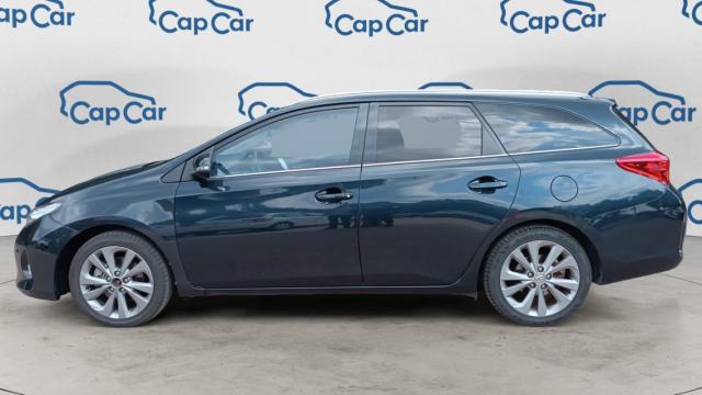 Toyota Auris image 8