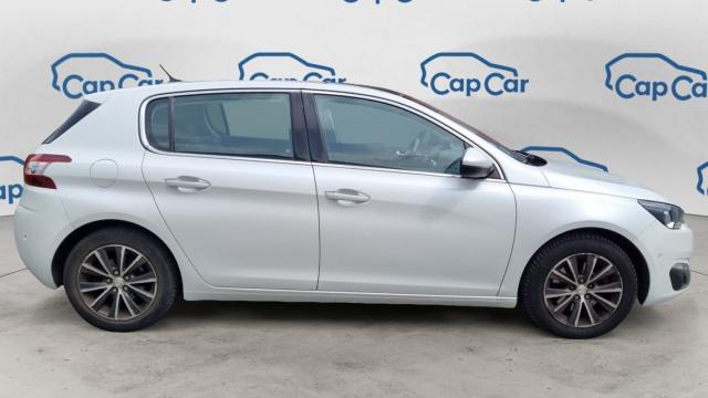 Peugeot 308 image 8