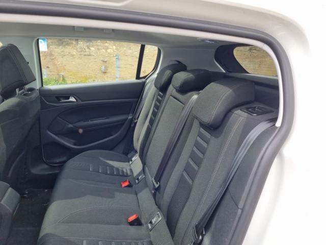 Peugeot 308 image 4