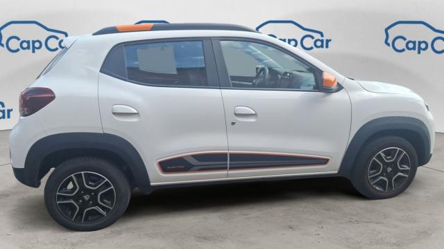 Dacia Spring image 2