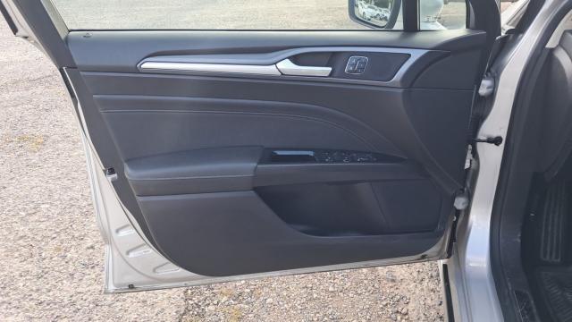 Ford Mondeo image 3