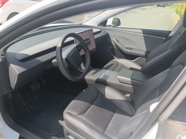Tesla Model 3 image 9