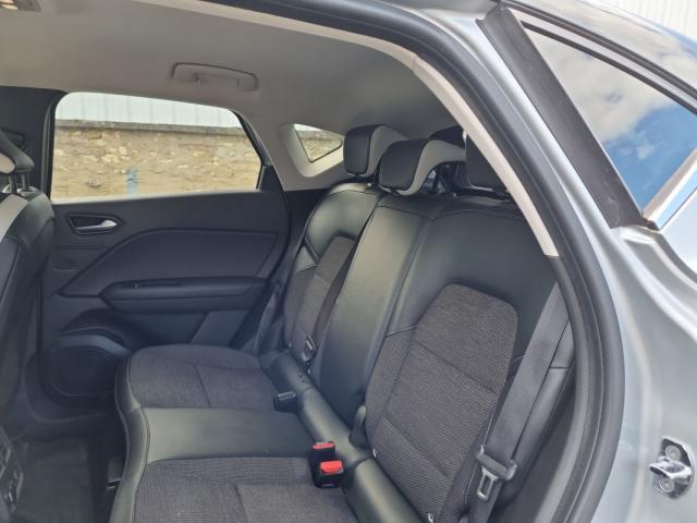 Renault Captur image 6