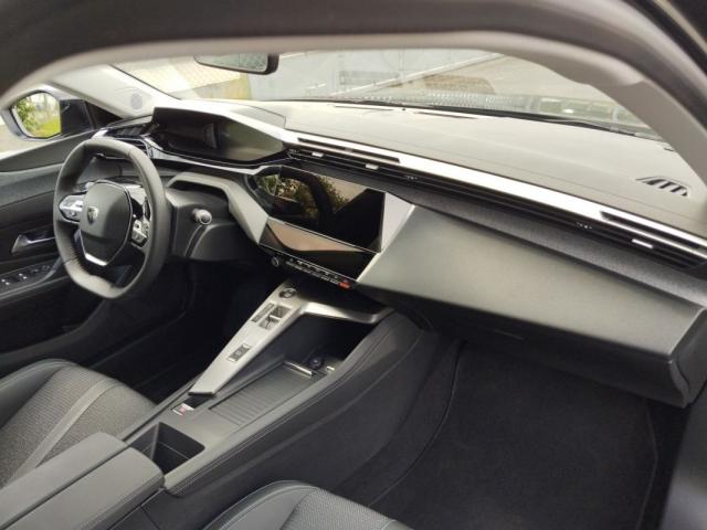 Peugeot 308 image 3