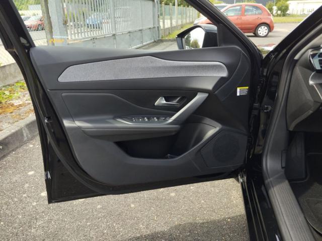 Peugeot 308 image 4