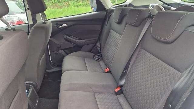 Ford Focus image 3