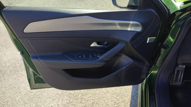 Peugeot 308 image 3