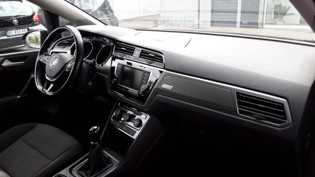 Volkswagen Touran image 6