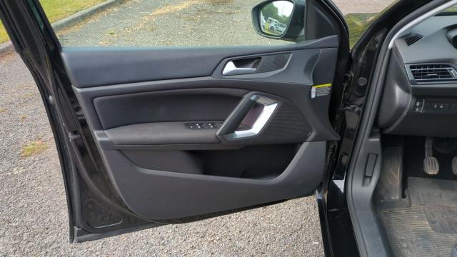 Peugeot 308 image 3