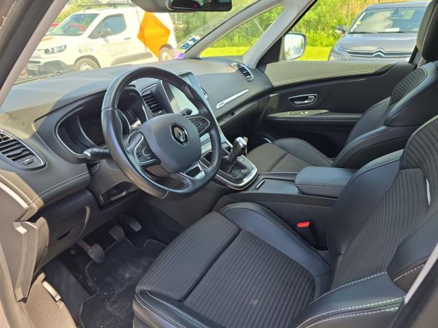 Renault Scénic image 2
