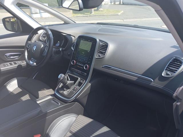 Renault Scénic image 2