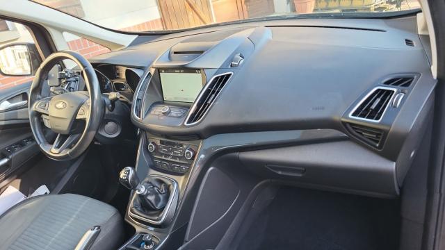 Ford Grand C-Max image 4