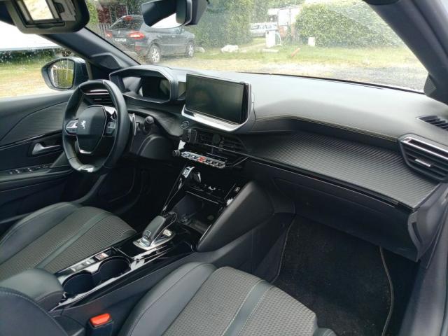 Peugeot 208 image 3