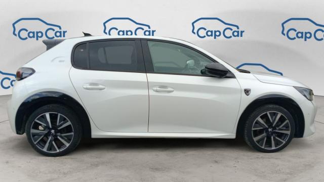 Peugeot 208 image 1