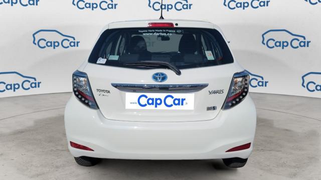 Toyota Yaris image 2