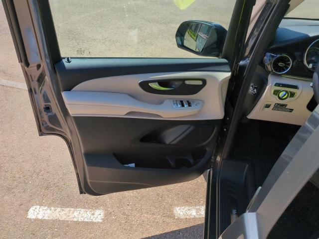 Mercedes Benz Classe V image 3