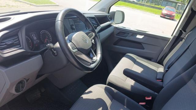 Volkswagen Caravelle image 1