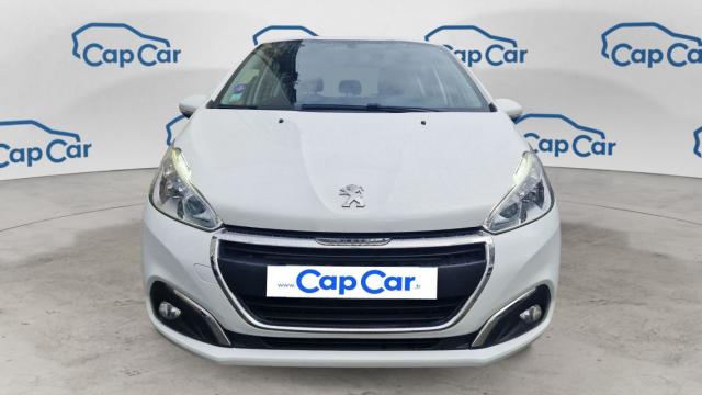 Peugeot 208 image 8