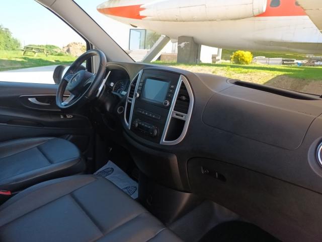 Mercedes Benz Vito image 6