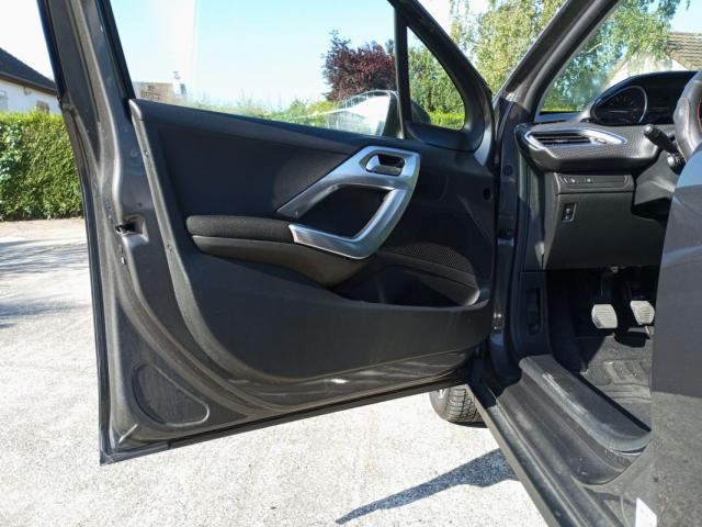 Peugeot 2008 image 7