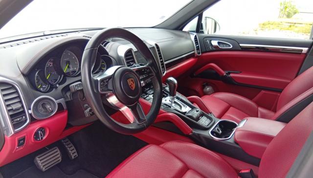 Porsche Cayenne image 2