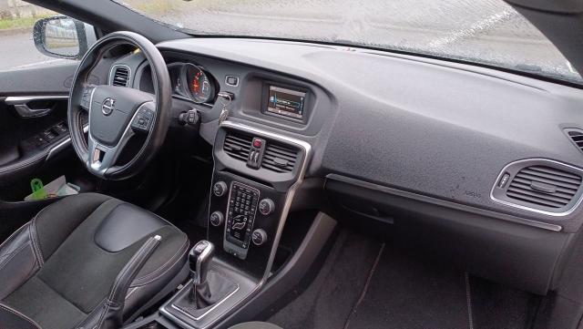 Volvo V40 image 8
