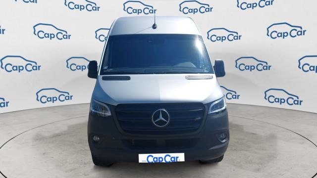 Mercedes Benz Sprinter image 4