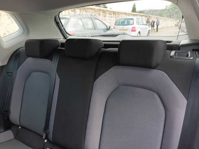 Seat Arona image 3