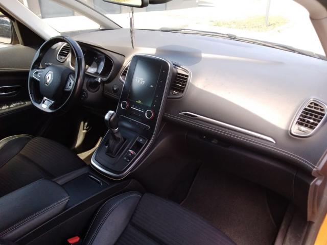 Renault Scénic image 1