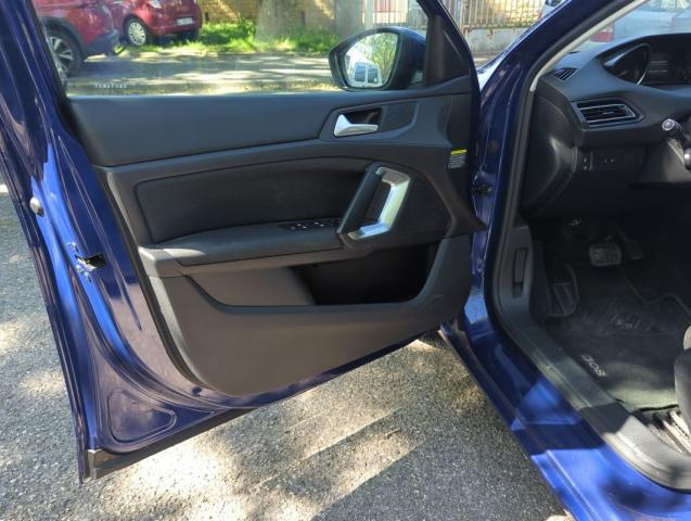 Peugeot 308 image 7