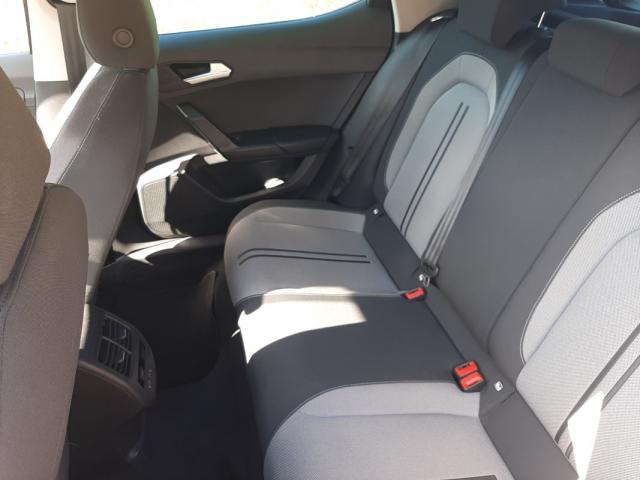 Seat Leon image 3