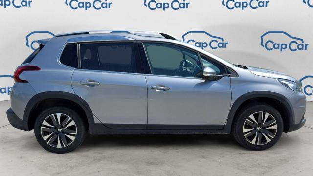 Peugeot 2008 image 6