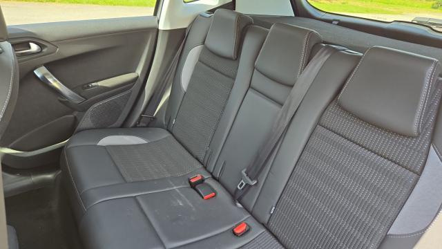Peugeot 2008 image 1