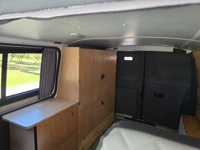 Volkswagen Transporter image 6