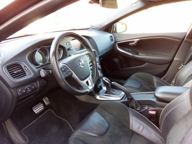 Volvo V40 image 1