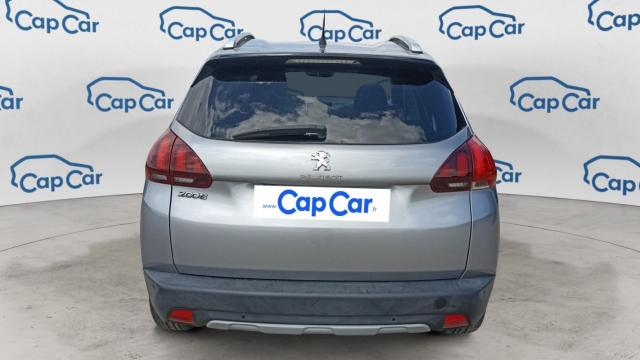 Peugeot 2008 image 1