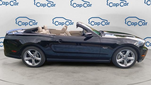 Ford Mustang image 7