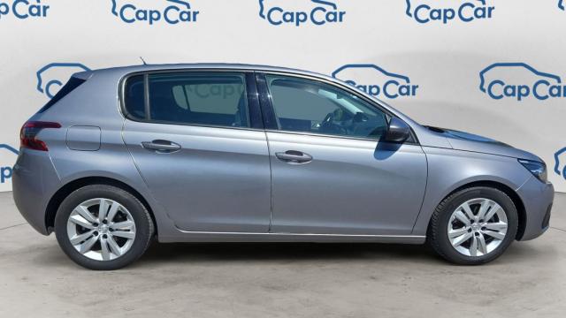 Peugeot 308 image 1
